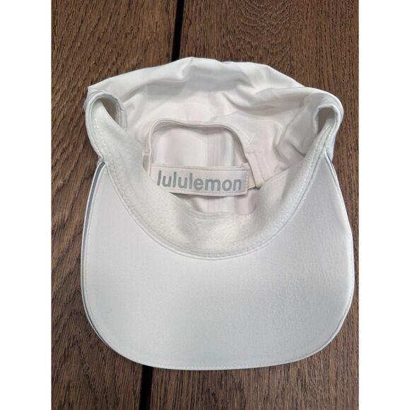 Lululemon Womens Fast and Free Running Hat White - Picture 4 of 6